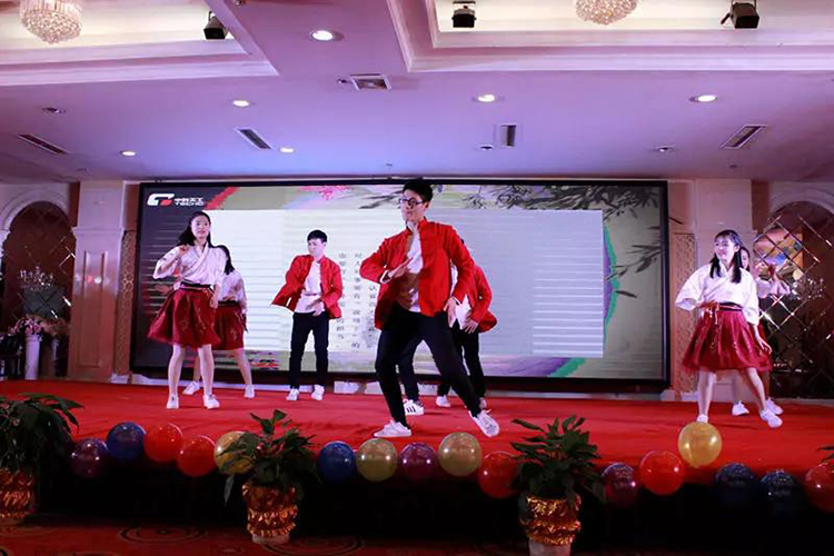 2018中科天工迎新年會(huì)08.jpg 2018中科天工迎新年會(huì)08.jpg