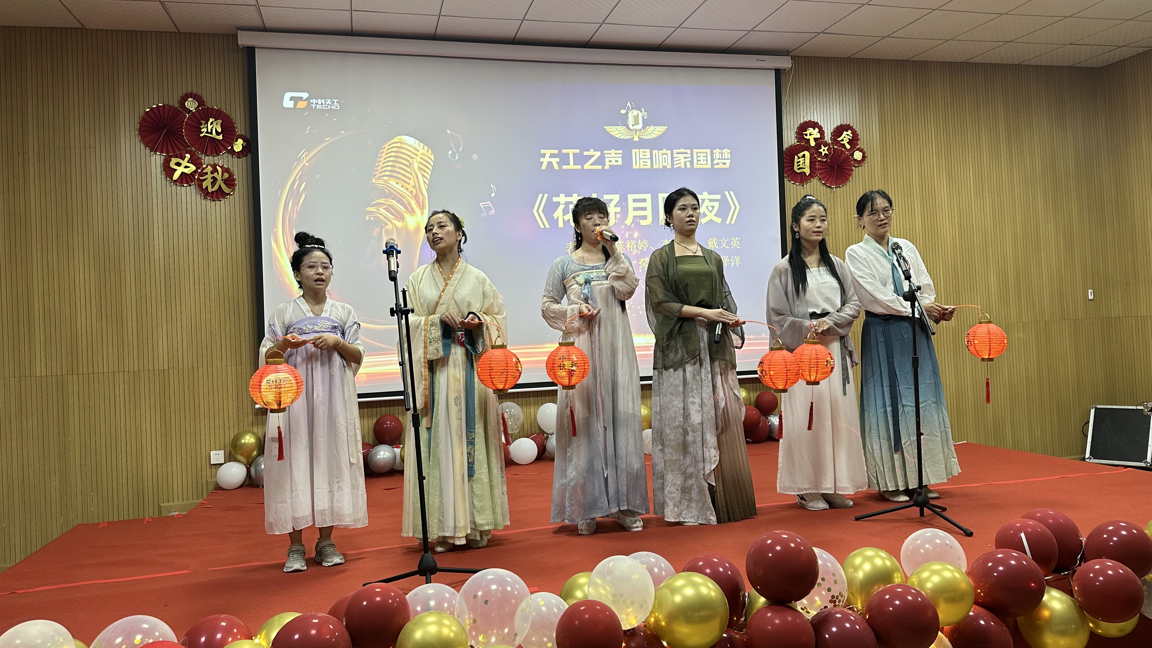 IMG_1525.JPG IMG_1525.JPG